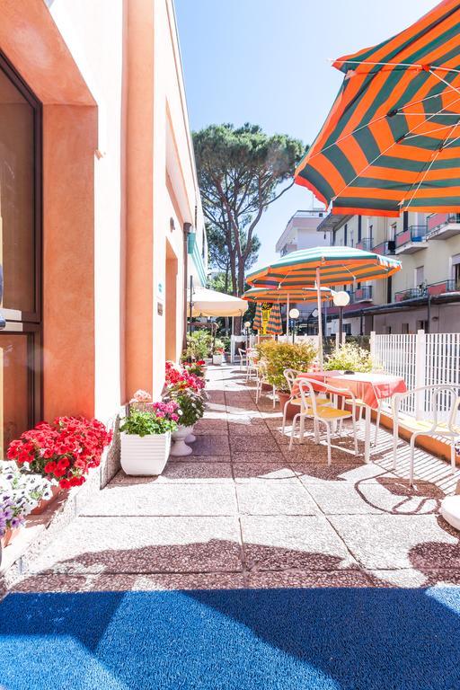 Hotel Paola Garden - Nuova Gestione Bellariva Di Rimini エクステリア 写真