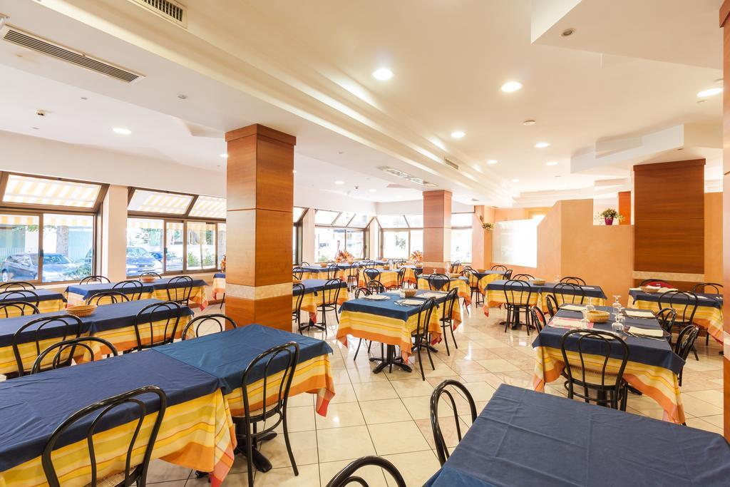 Hotel Paola Garden - Nuova Gestione Bellariva Di Rimini エクステリア 写真